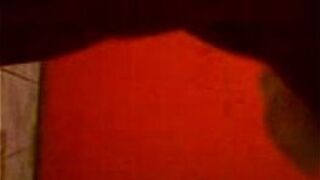 BLONDE KITTEN DANCING AND SHOWING HIMSELF HOT - porn video