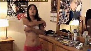 Kat toughly taking off her panties - porn video