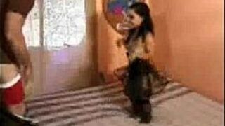 midget in a suitcase - porn video